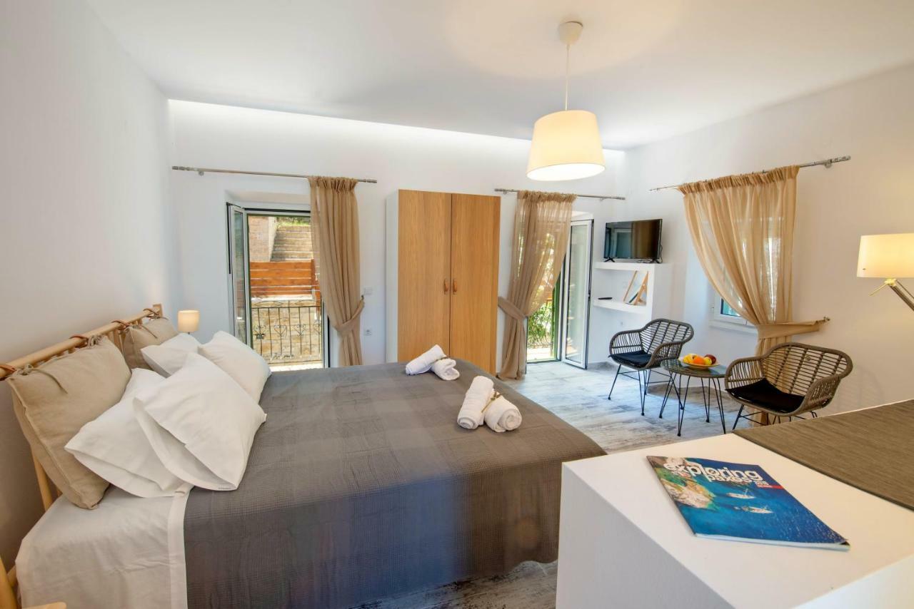 Loggos Couple Suite Longós Exterior foto